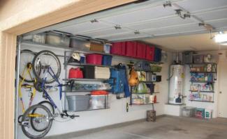 Size of a garage for one car: optimal placement parameters